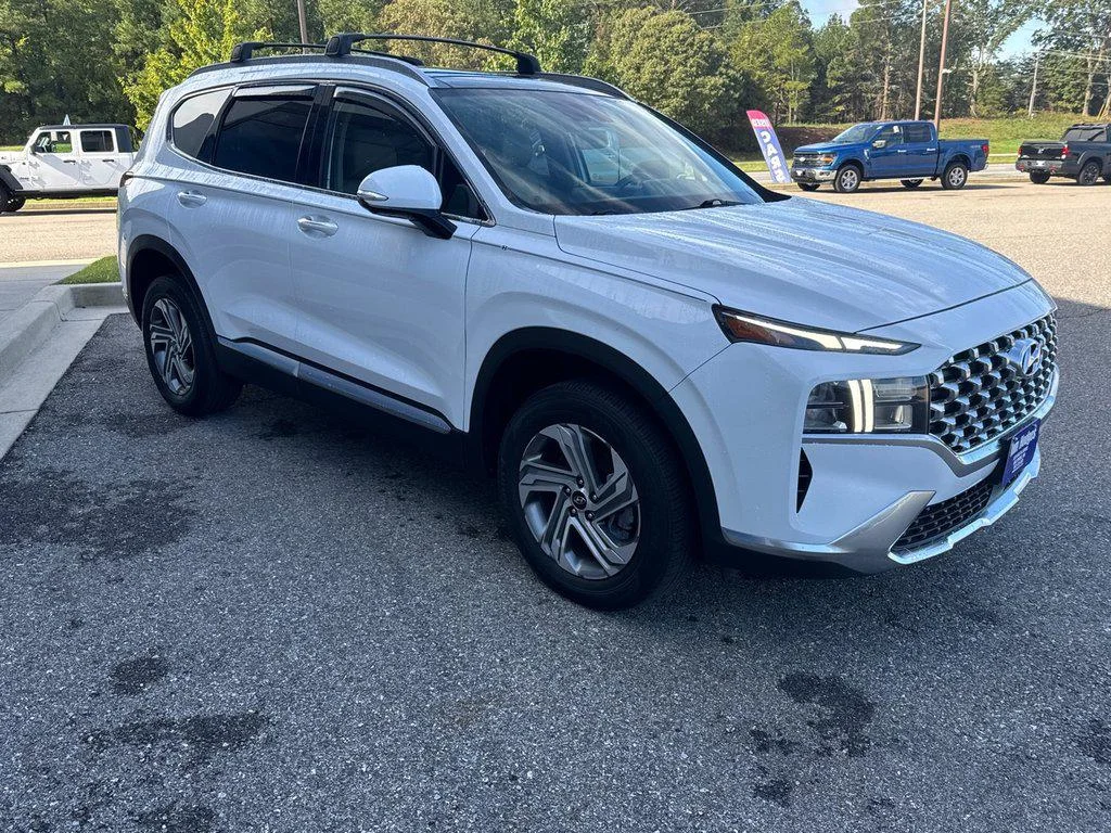 Used 2023 Serenity White Pearl Hyundai SEL AWD image 3