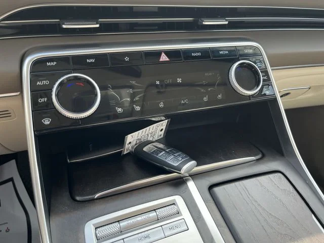 Used 2023 Black Genesis 3.5T image 19