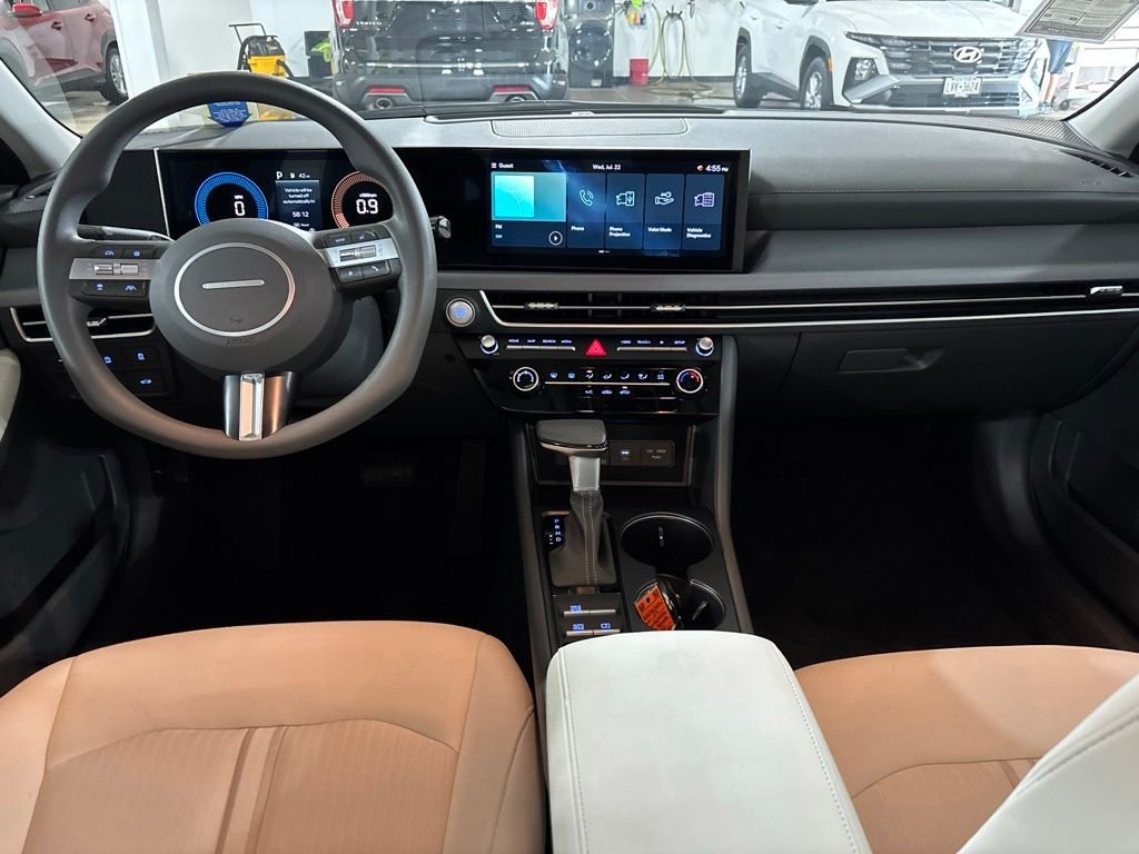 Certified Used 2025 Silver Hyundai SE image 10