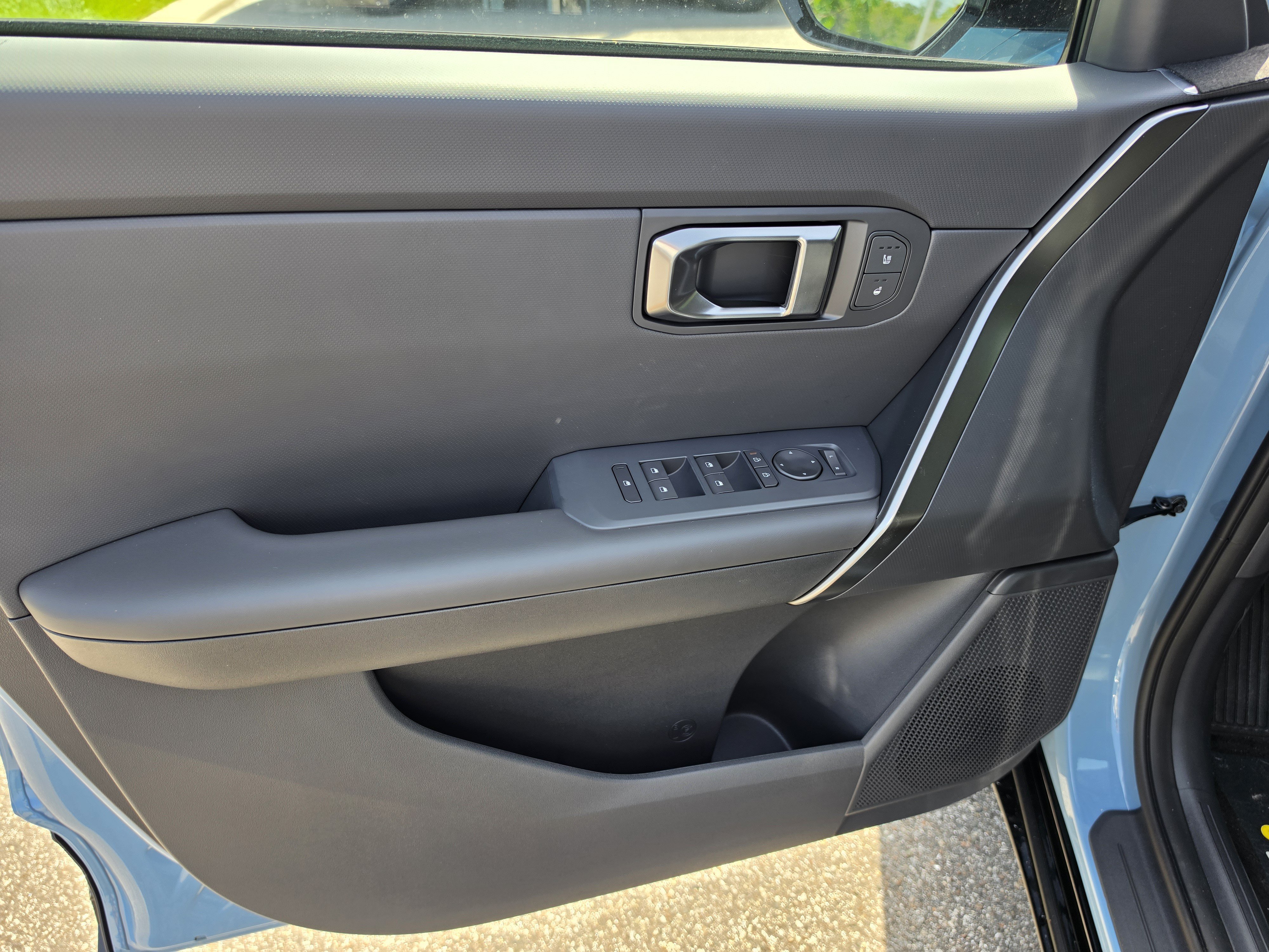 New 2027 Frost Blue Kia X-Line S image 18