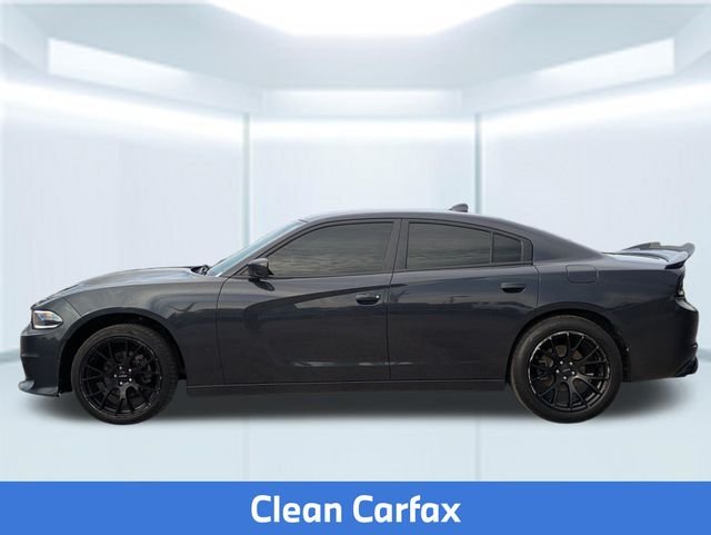 Used 2018 Gray Dodge V6 image 2