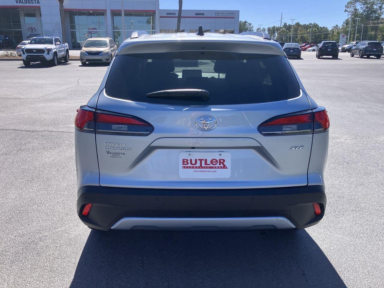 Used 2026 Silver (Sonic Silver) Toyota XLE image 4