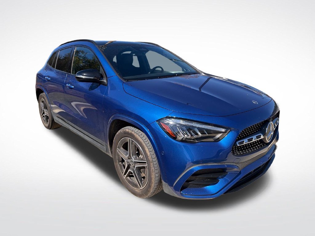 Used 2024 Blue Mercedes-Benz GLA 250 image 1