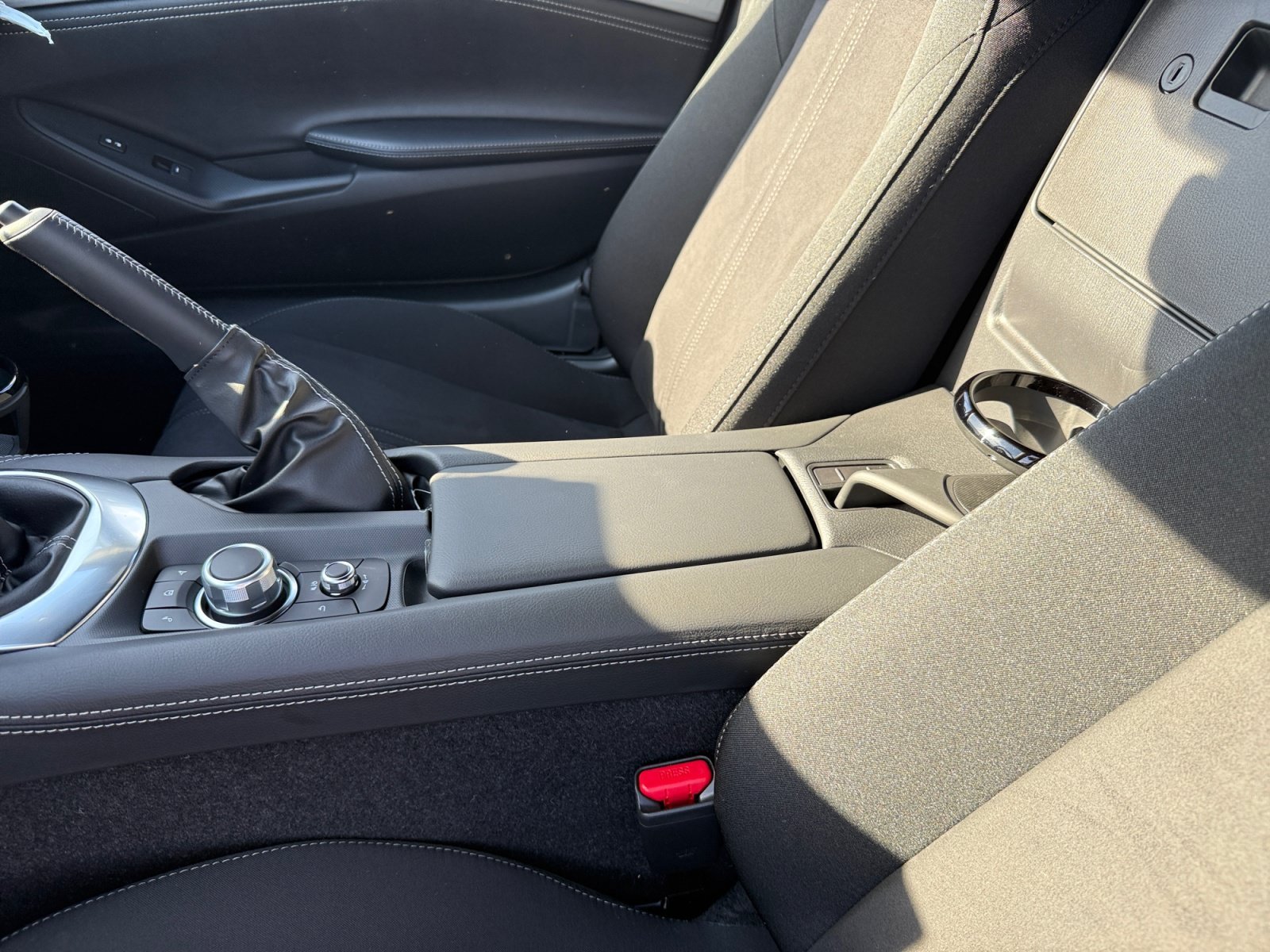 New 2026 Aero Gray Metallic Mazda Club image 14