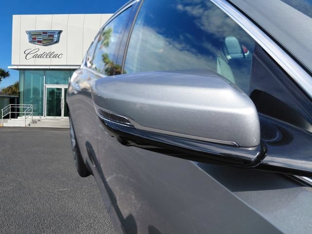 New 2025 Argent Silver Metallic Cadillac Premium Luxury image 6