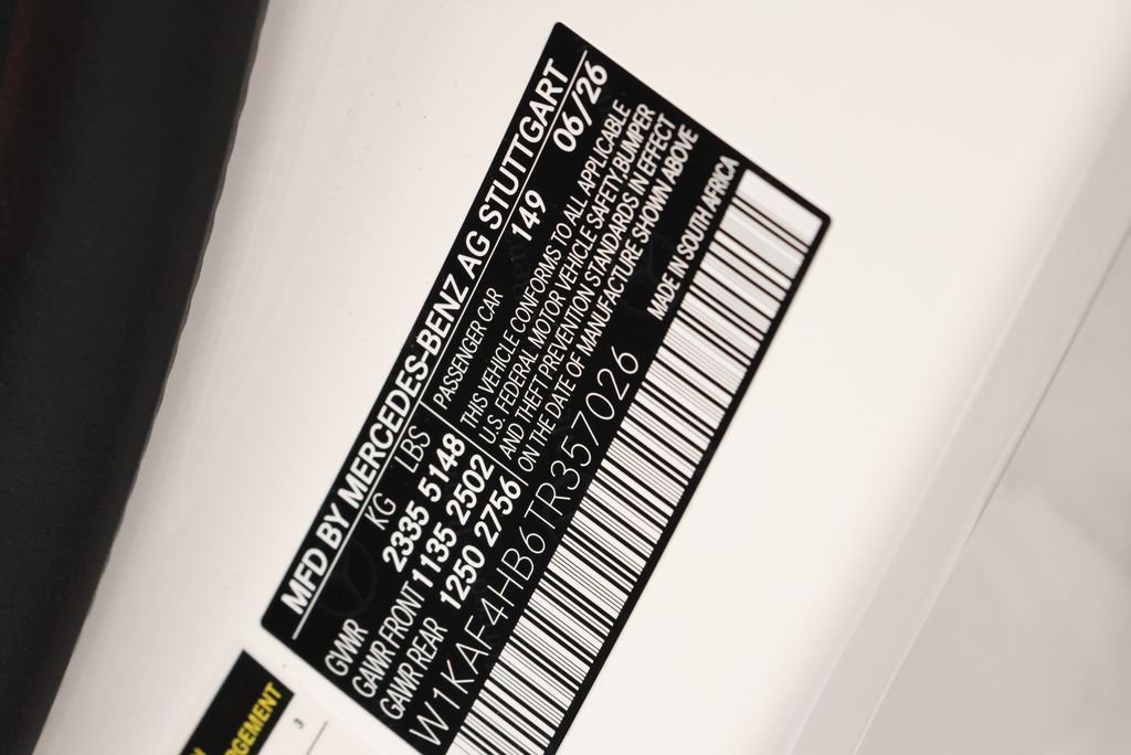 New 2026 Polar White Mercedes-Benz C 300 image 39