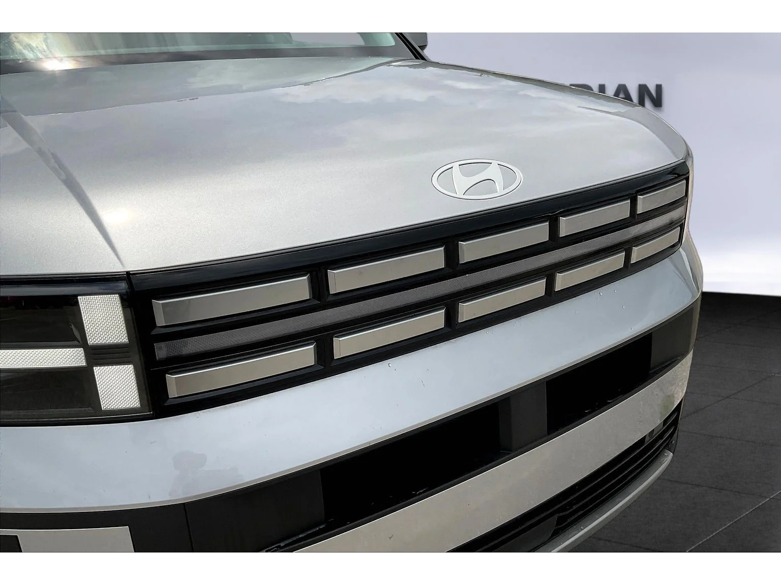 Used 2025 Gray Hyundai SEL image 22