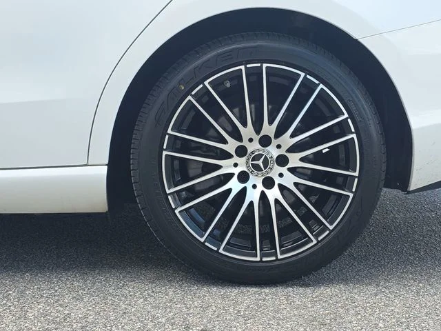 Used 2023 White Mercedes-Benz C 300 image 34