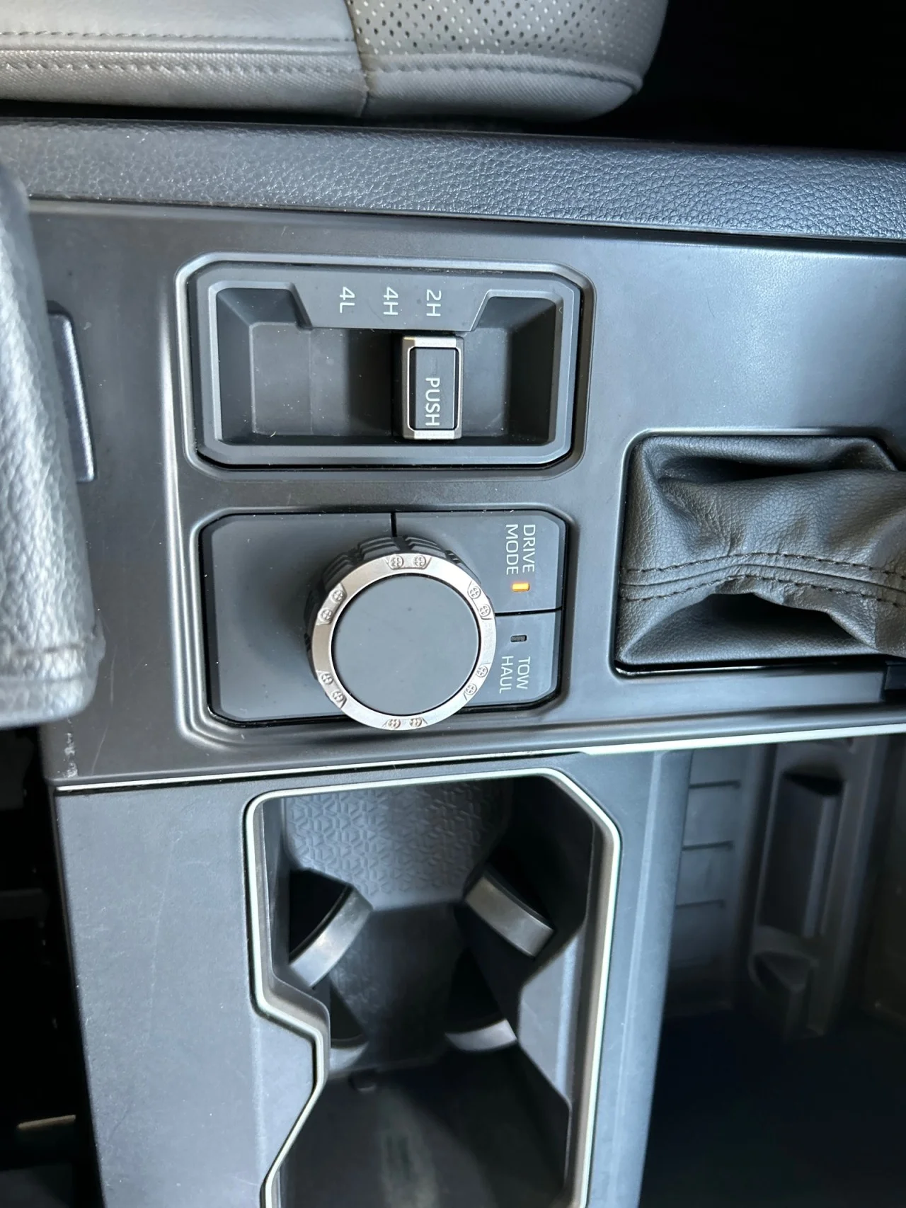 Used 2023 White Toyota SR5 image 12