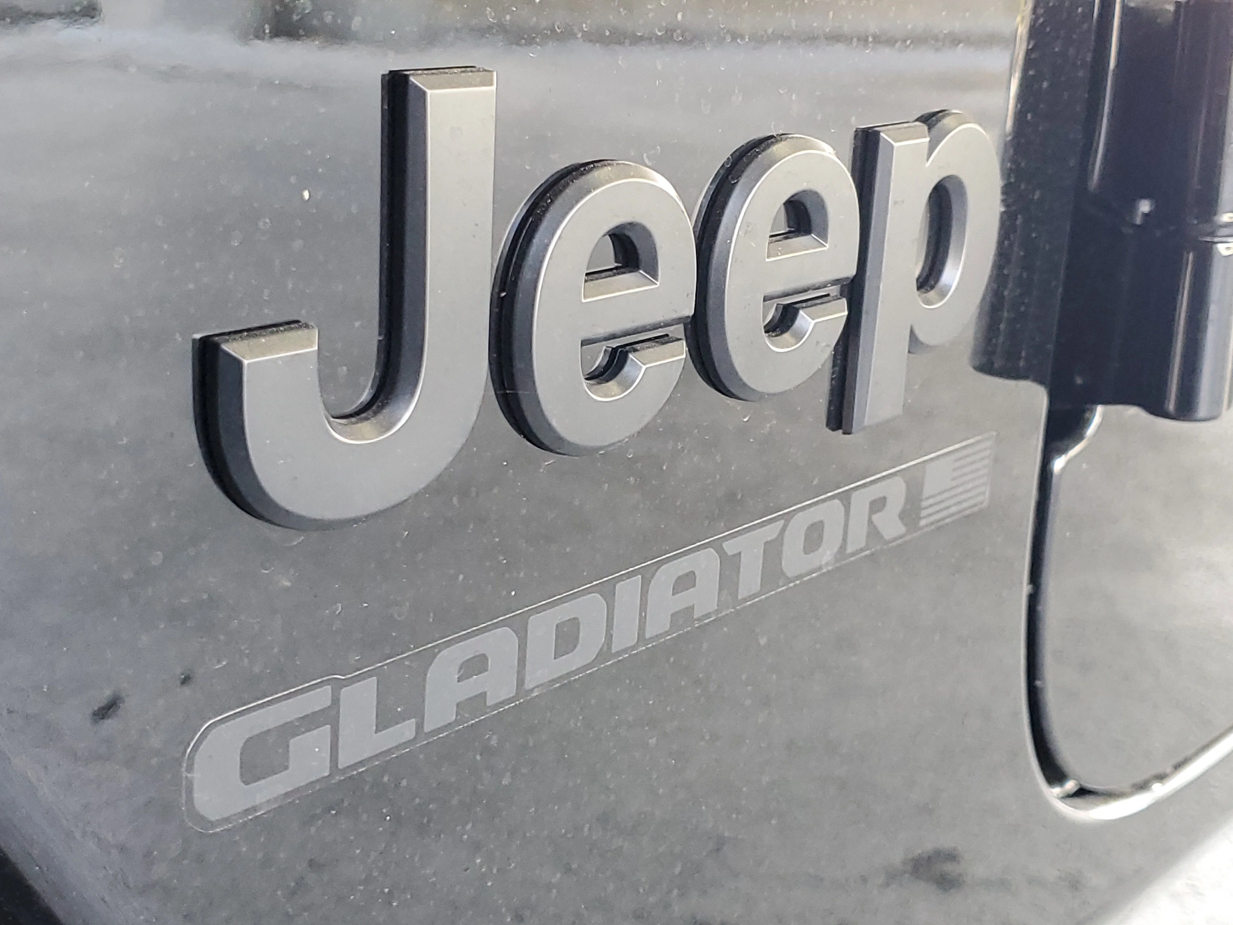 New 2026 Black Clear-Coat Exterior Paint Jeep Sahara image 5