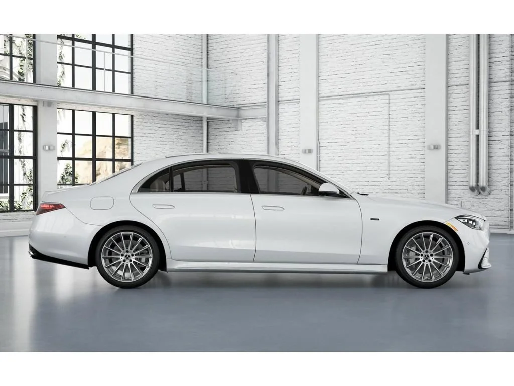 2025 Mercedes-Benz S-Class S 580e - Photo 44