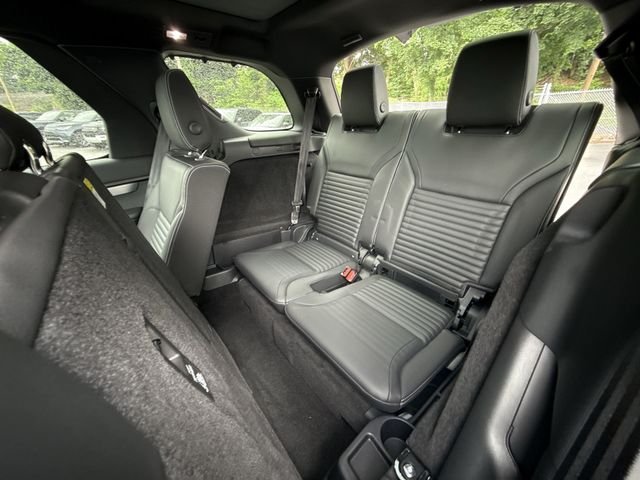 2026 Land Rover Discovery Gemini Edition - Photo 23