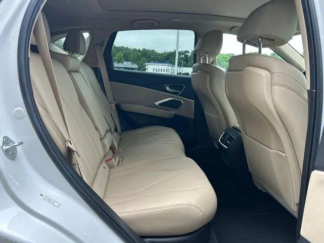Used 2021  Acura Base image 54