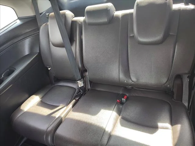Used 2018 Silver Honda TOURING AUTO image 13