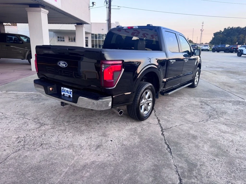 Used 2025 Black Ford XLT image 8