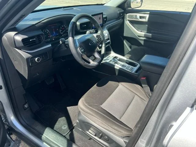 Used 2023 Iconic Silver Metallic Ford XLT image 47