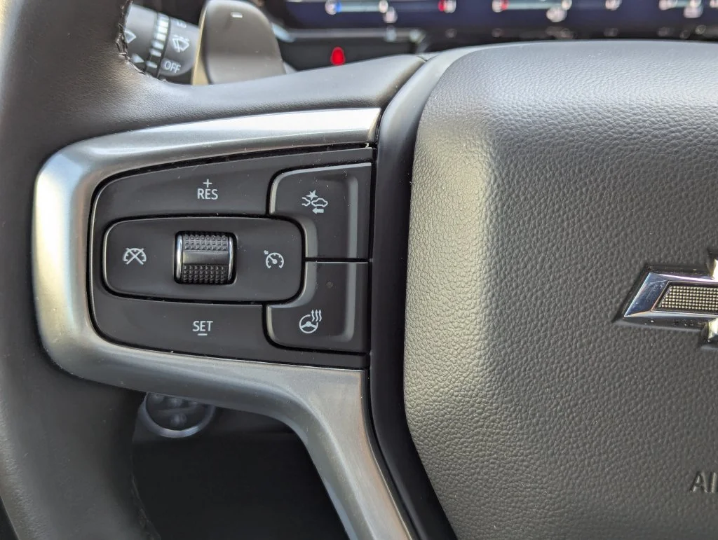 Used 2023 White Chevrolet RST image 21