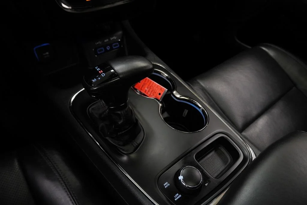 Used 2020 Granite Clearcoat Dodge R/T image 23