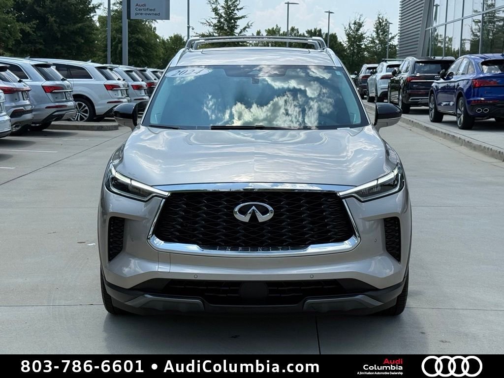 Used 2024 Silver INFINITI Sensory image 8