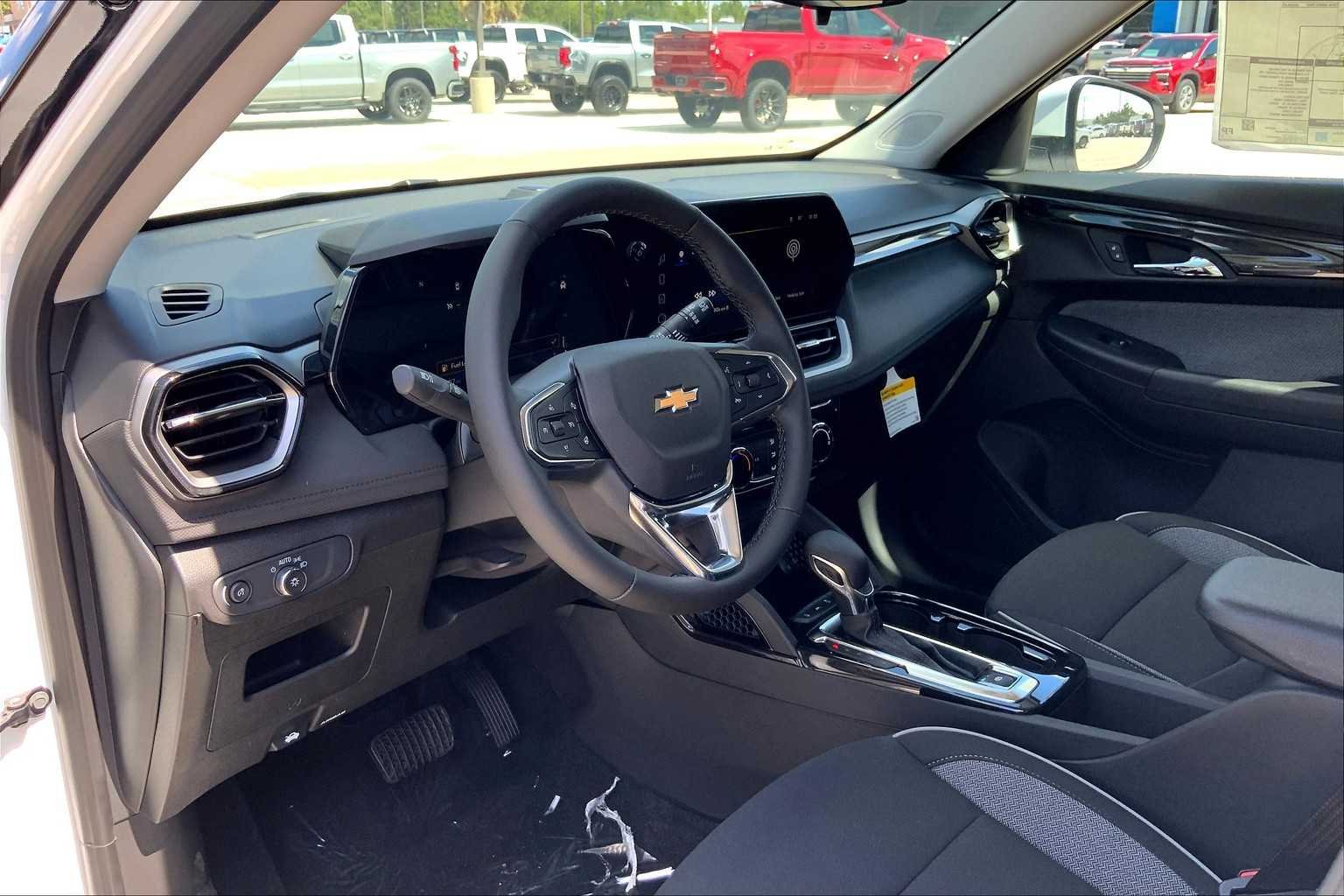 2026 Chevrolet Trailblazer LT - Photo 9