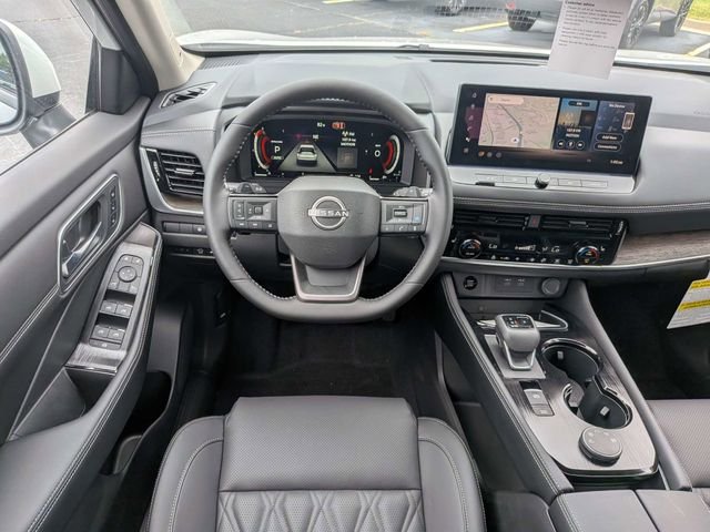 New 2026 Everest White Pearl TriCoat Nissan Platinum image 15