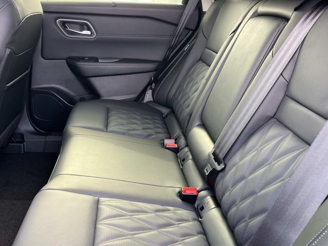 New 2026 Gun Metallic Nissan Platinum image 22