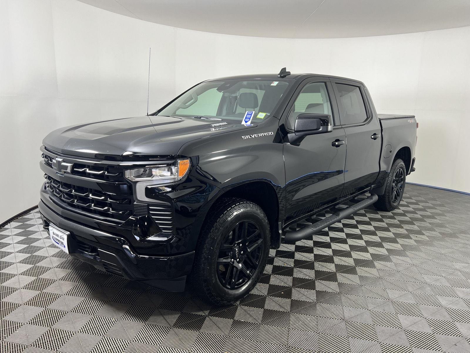 Used 2026 Black Chevrolet RST image 27
