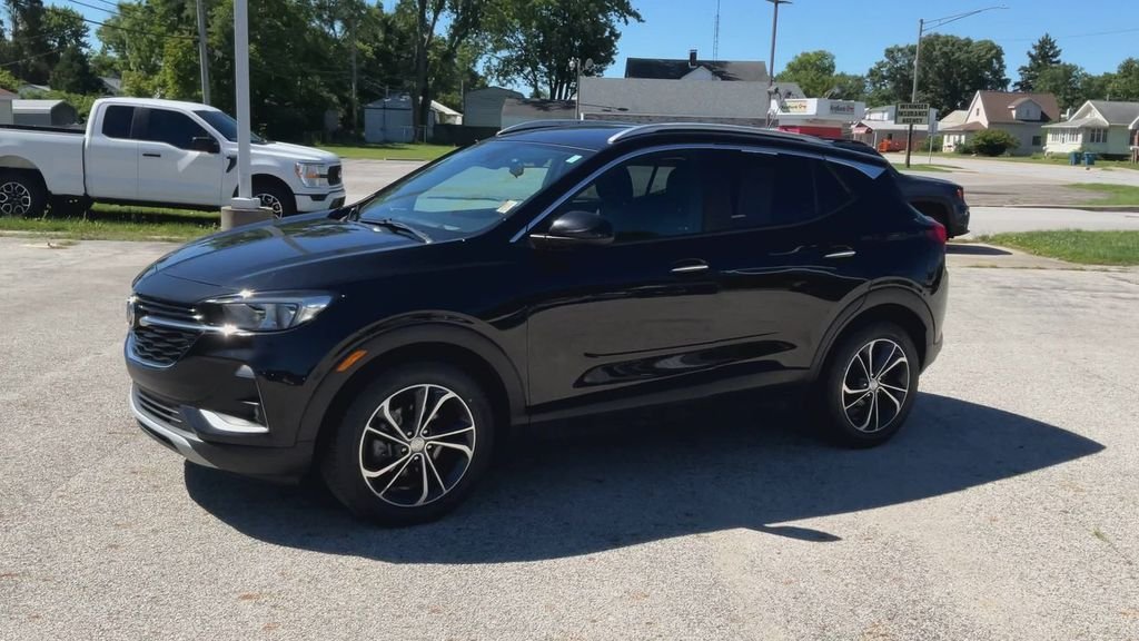 Used 2021 Black Buick Select image 9