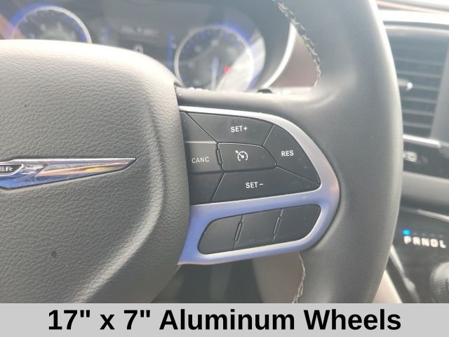 2023 Chrysler Voyager LX - Photo 13