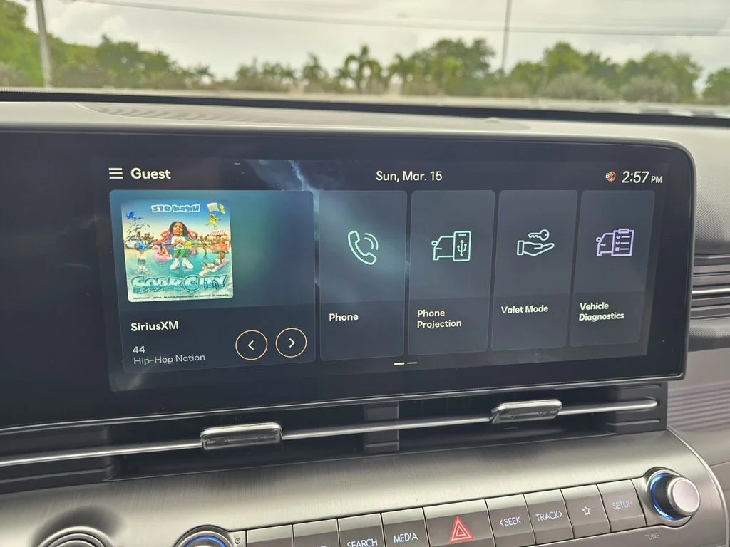 New 2026 Gray Hyundai SEL Premium image 21