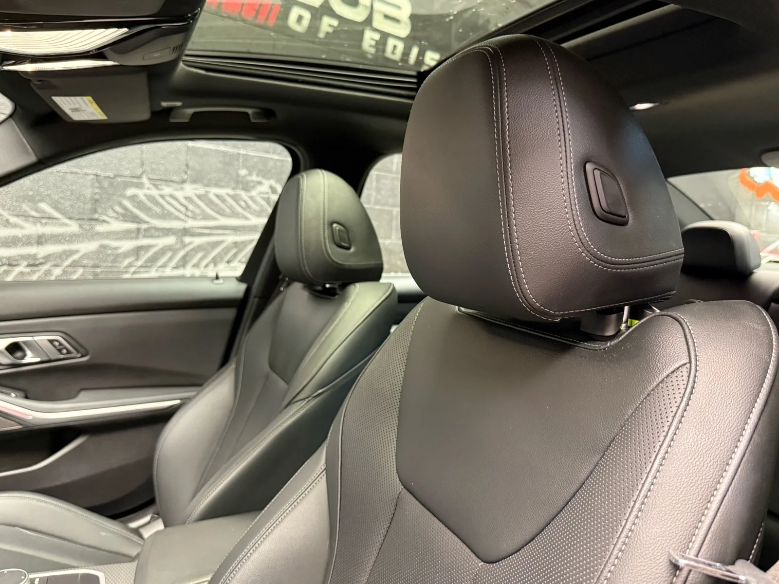 Used 2023 Black Sapphire Metallic (475) BMW M340i xDrive image 10