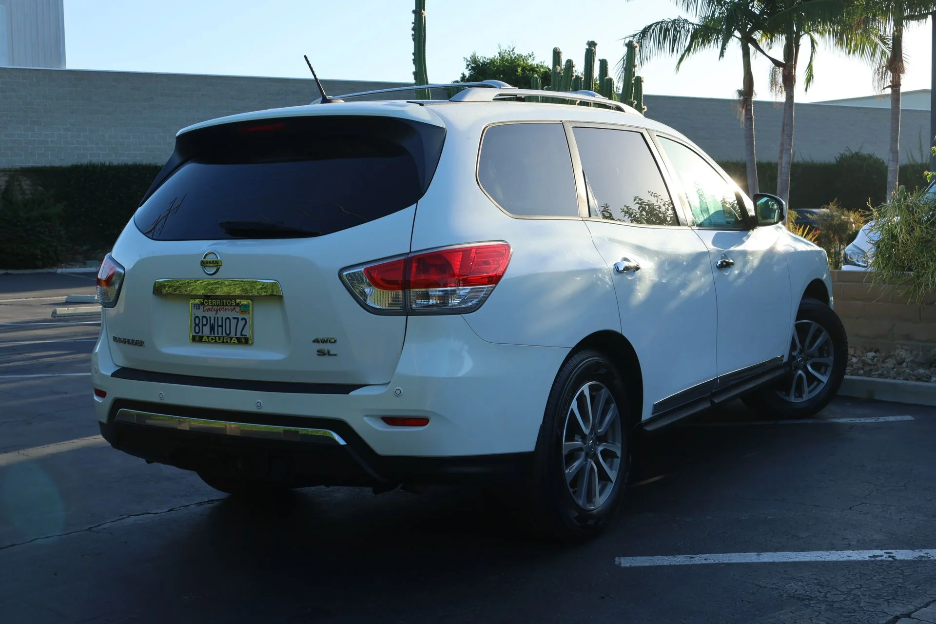Used 2013 Nissan Pathfinder SL with VIN 5N1AR2MM3DC641629 for sale in Cerritos, CA
