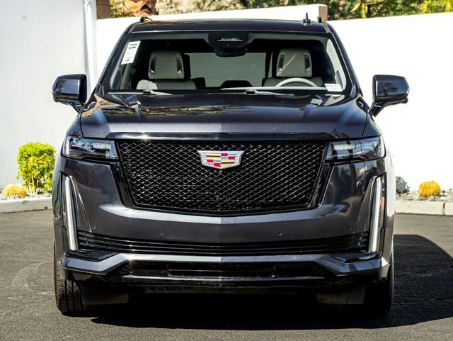 Used 2023 Galactic Gray Metallic Cadillac Sport Platinum image 3
