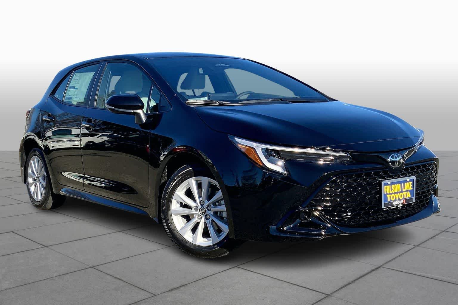 New 2026 Midnight Black Metallic Toyota SE image 2