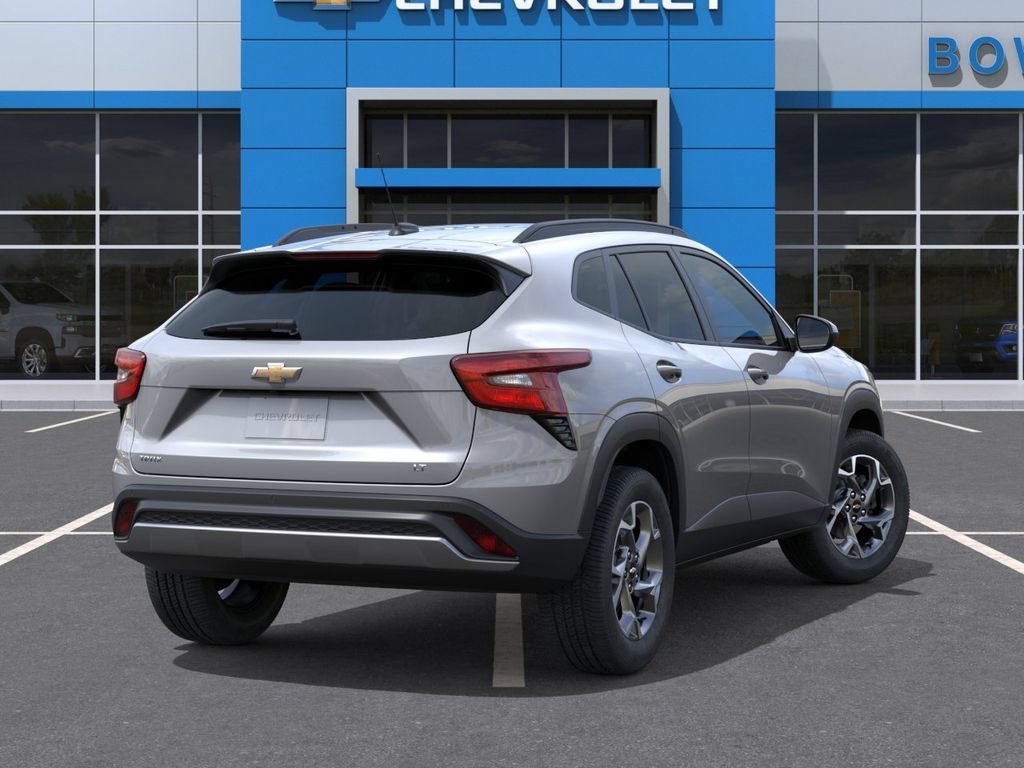 2026 Chevrolet Trax LT - Photo 4
