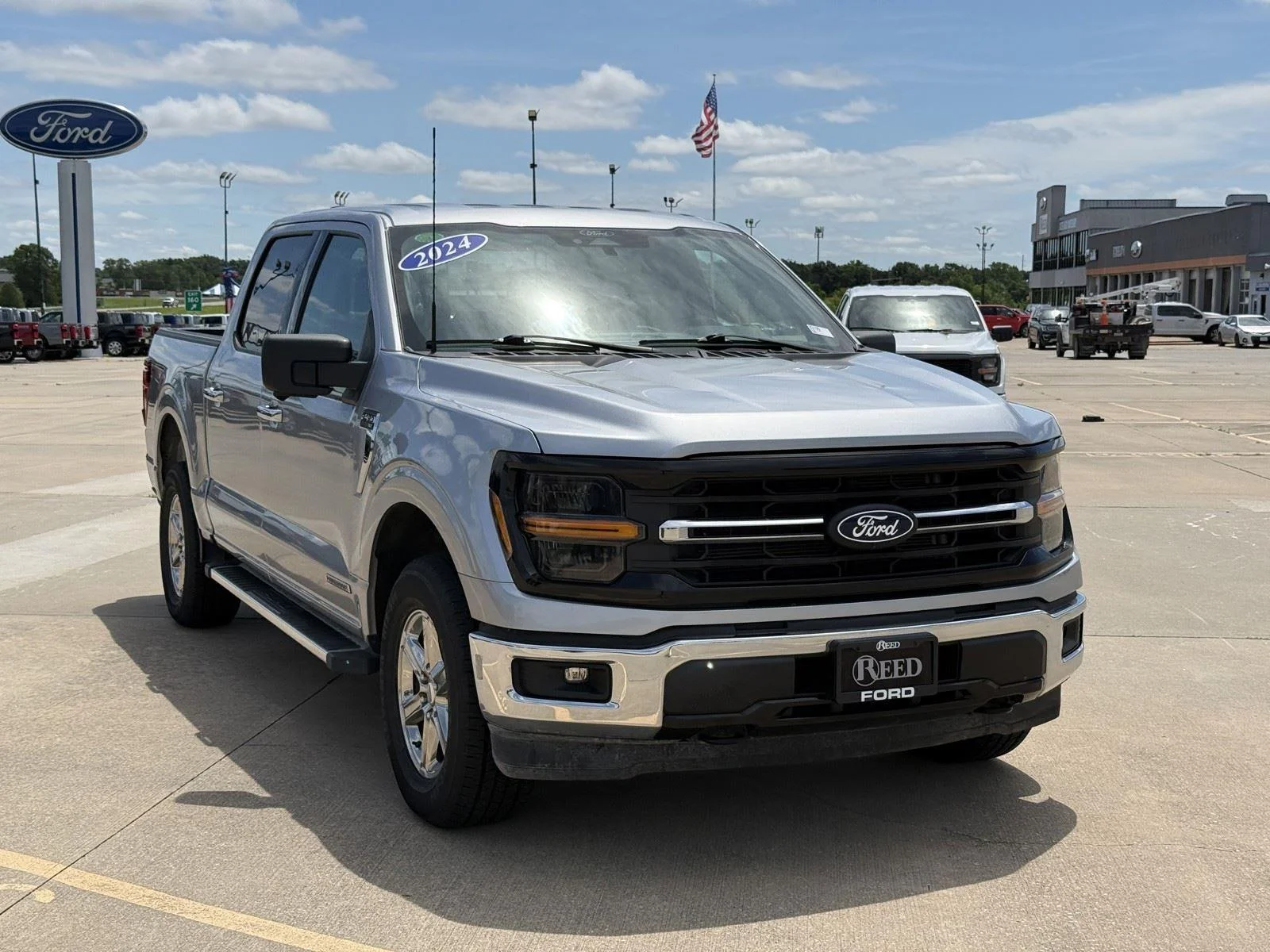 Used 2024 Ford F-150 XLT with VIN 1FTFW3LD2RFA62860 for sale in Kansas City
