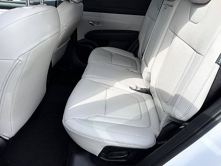 New 2026 Serenity White Pearl Hyundai SEL Plus FWD image 22