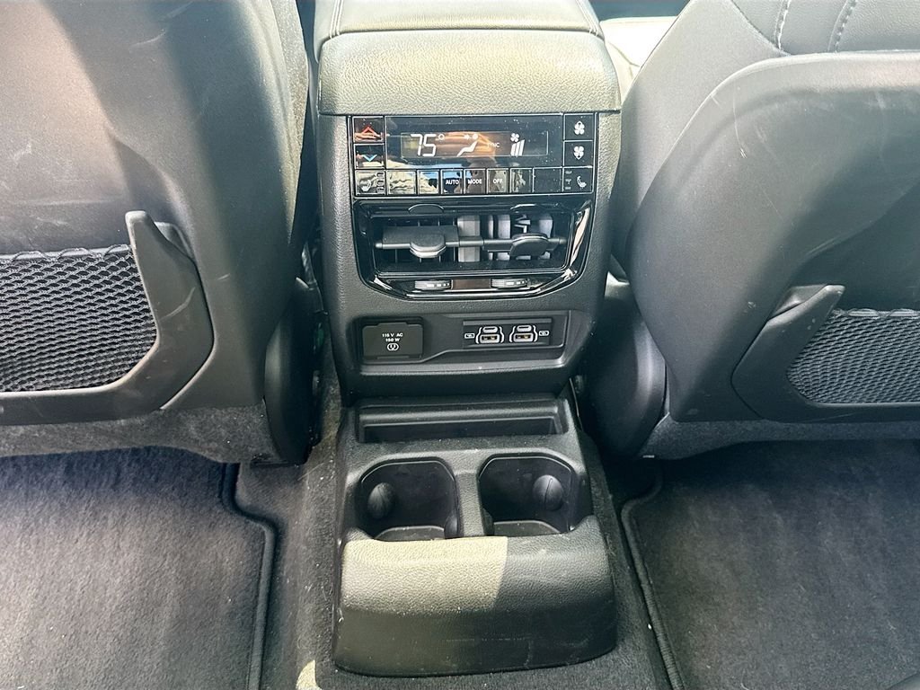 Used 2025 White Jeep Limited image 27