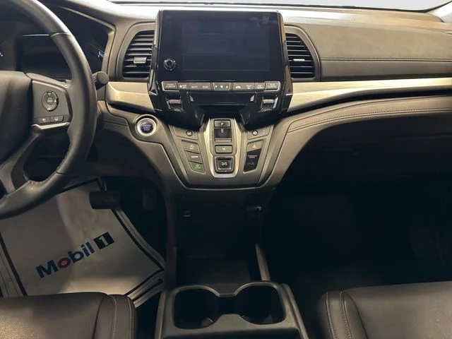 Used 2024 Gray Honda EX-L image 12