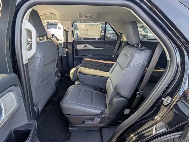 New 2026 Agate Black Metallic Ford Active image 20