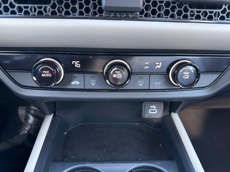 Used 2024  Honda LX image 16