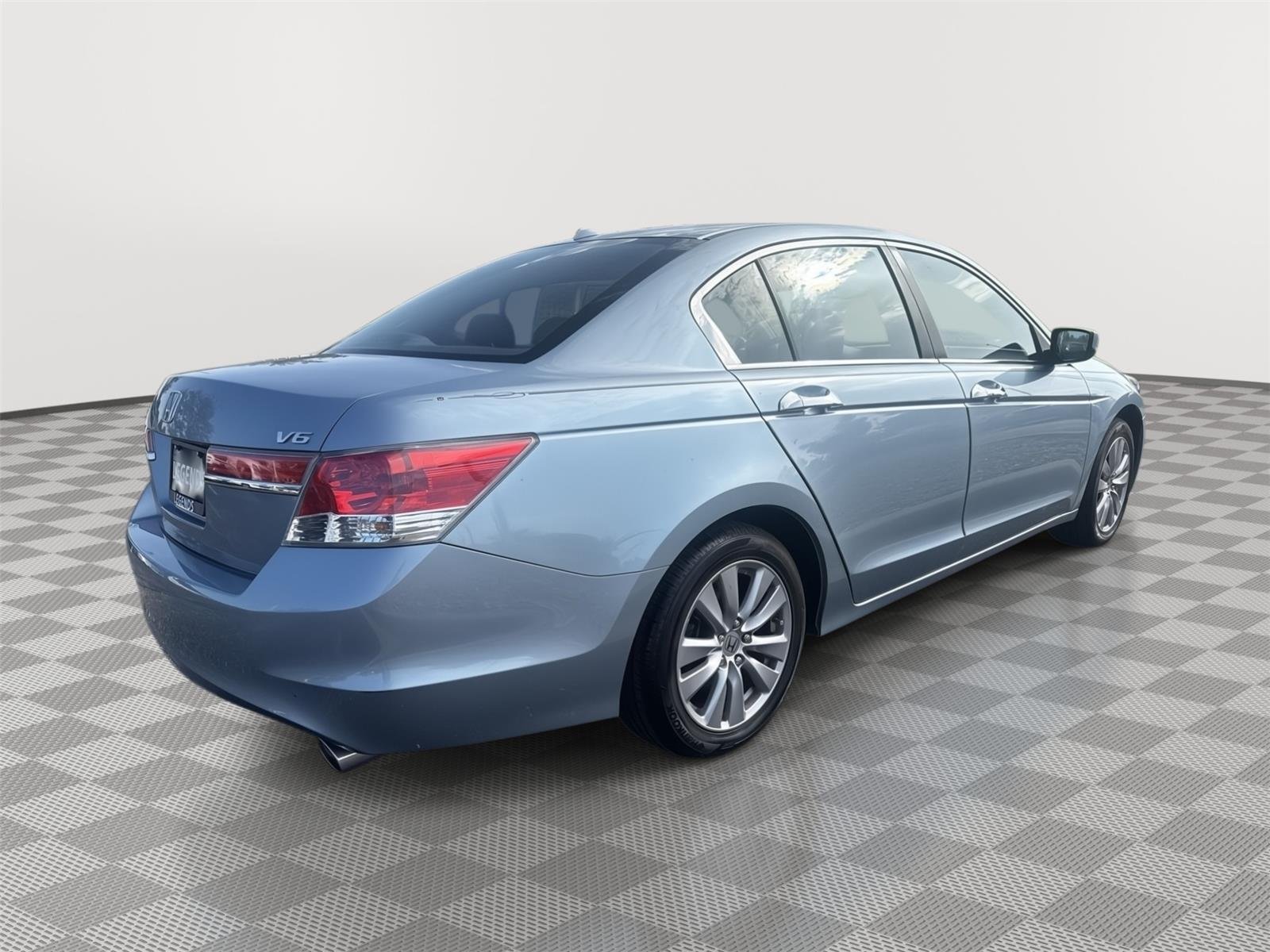 Used 2012 Celestial Blue Metallic Honda EX-L image 5