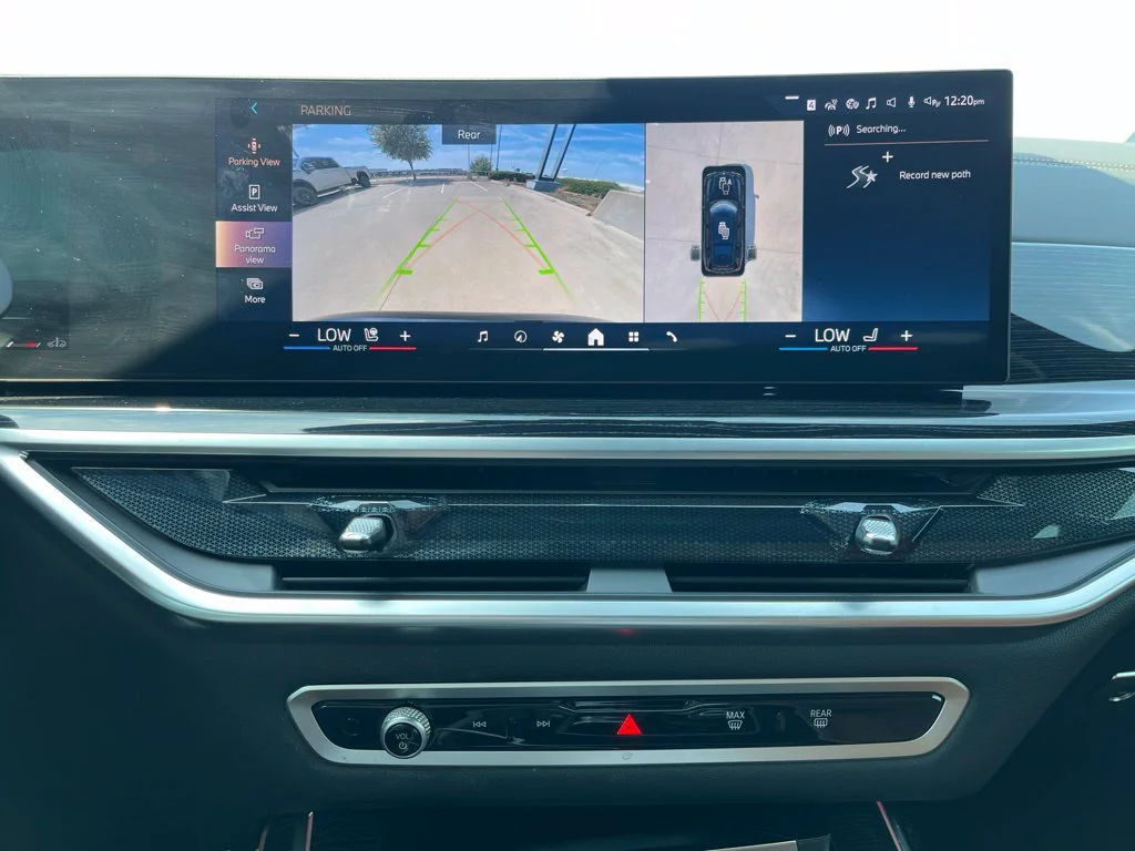 2026 BMW X7 40i - Photo 14
