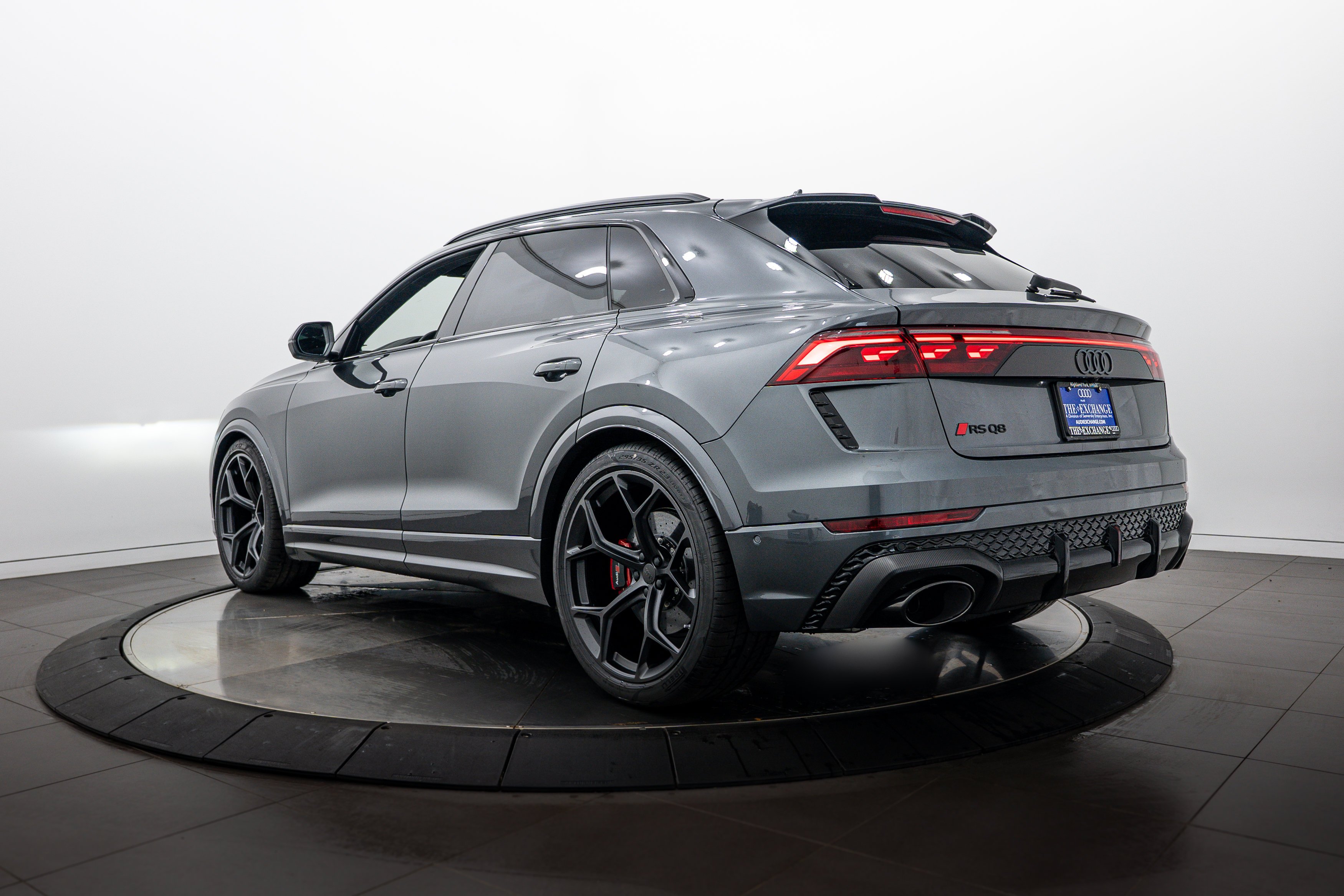 New 2026 Daytona Gray Audi performance image 5