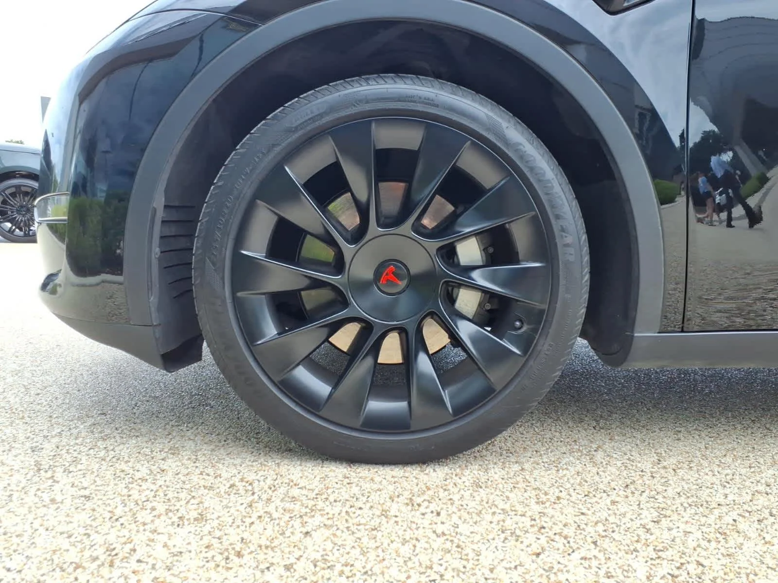 Used 2023 Black Tesla  image 11