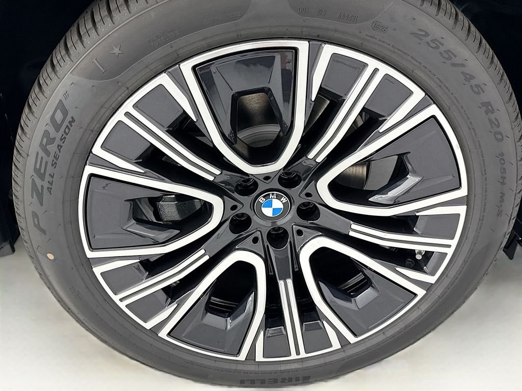New 2026 Blue Metallic BMW 30 xDrive image 30