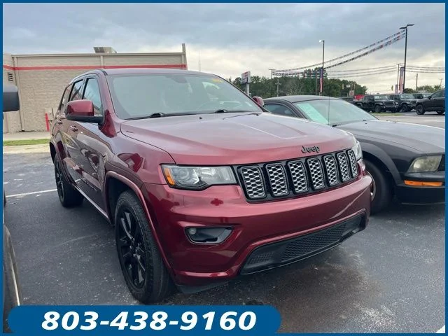 2018 Jeep Grand Cherokee Altitude's photo