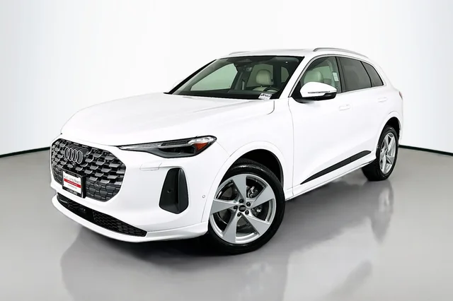 2025 Audi Q5 Premium Plus