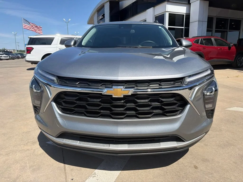 Used 2026 Sterling Gray Metallic Chevrolet LT image 8