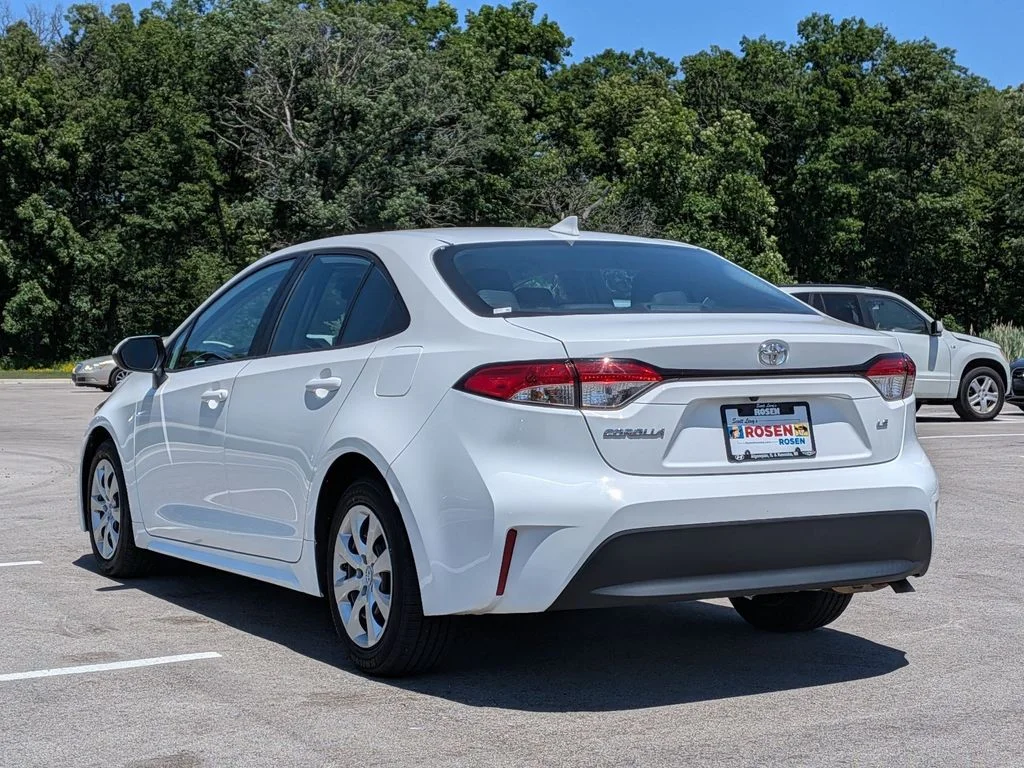 Used 2023 White Toyota LE image 5